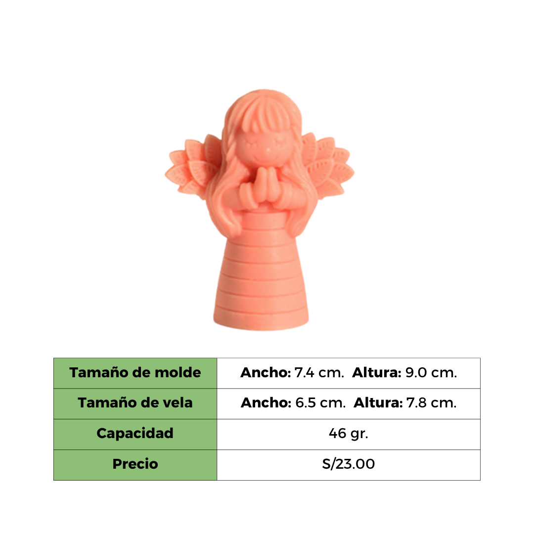 ANGELITA REZANDO